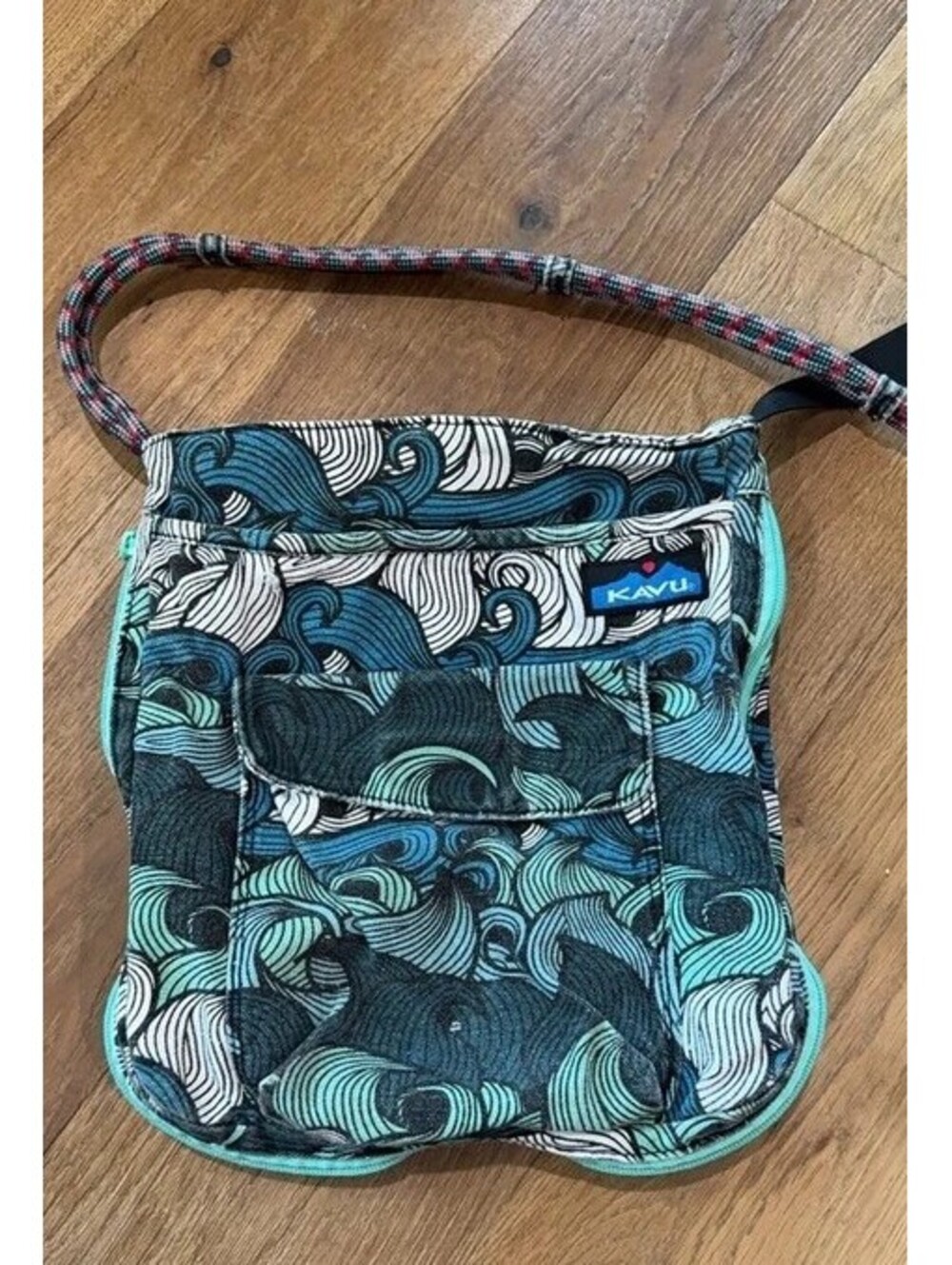 KAVU Patterned Crossbody Bag